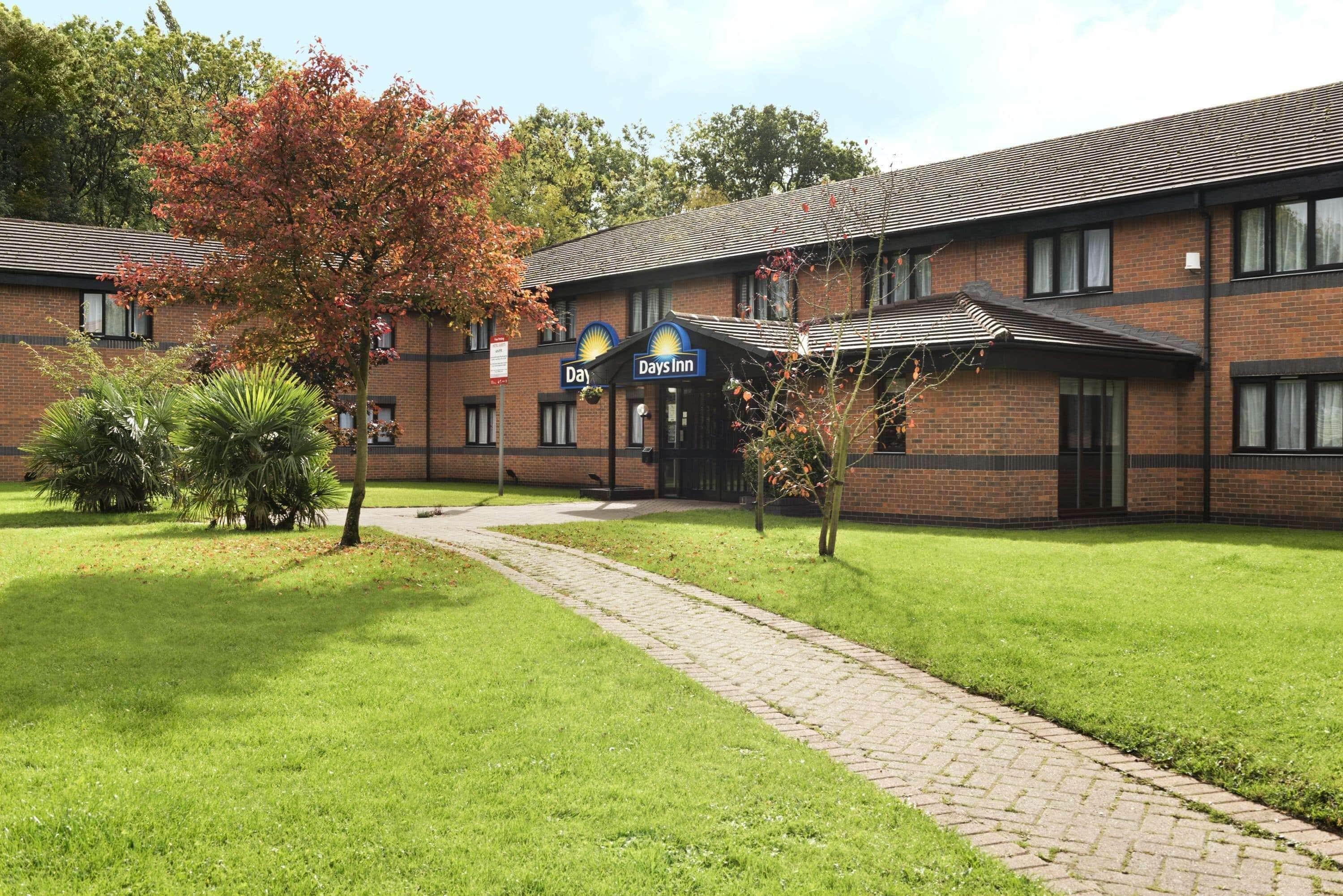 5 Family Hotels Near Racing Club Leamington Spa Worth Booking