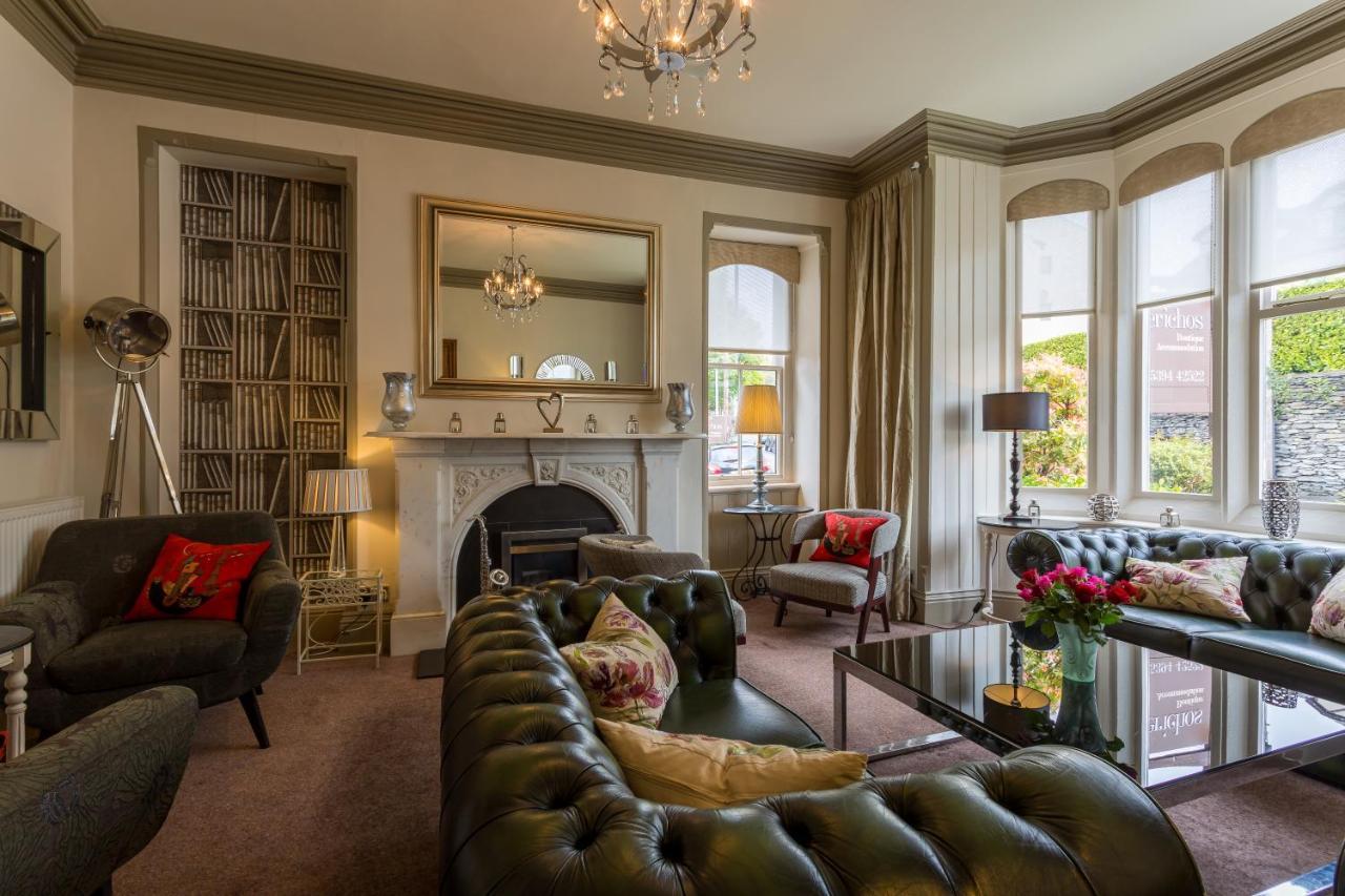 Staying Near Blackwell Arts & Crafts House: 5 Hotels Compared